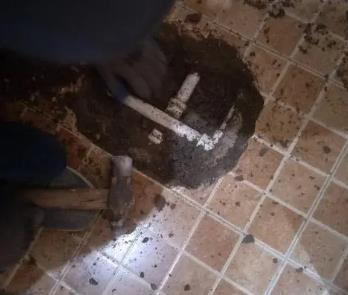 沙县卫生间漏水维修公司为您分享下卫生间渗水如何处理及注意事项