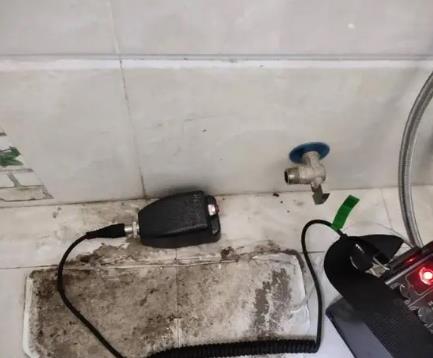 沙县屋顶漏水维修公司分享下卫生间漏水的危害及解决方法